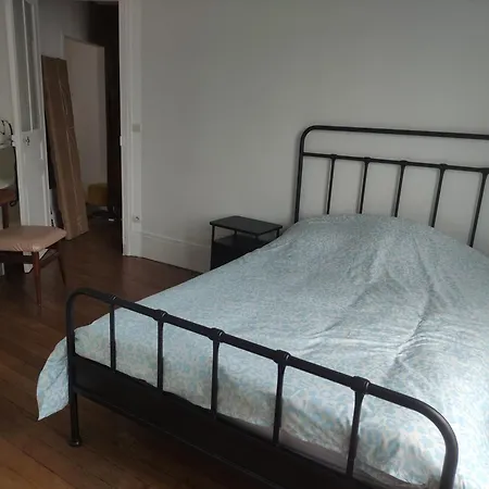 Homestay Privee Dans *